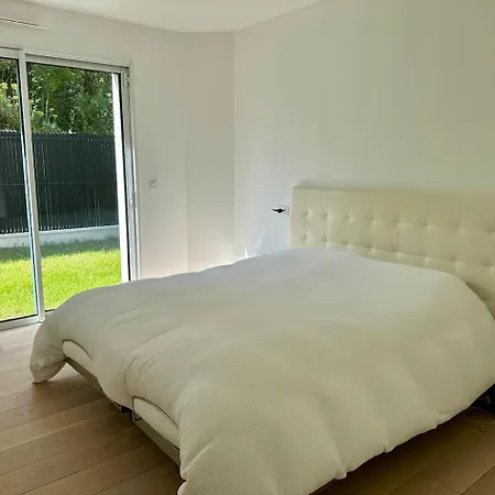 Holiday home Maison Contemporaine - Proche Plages